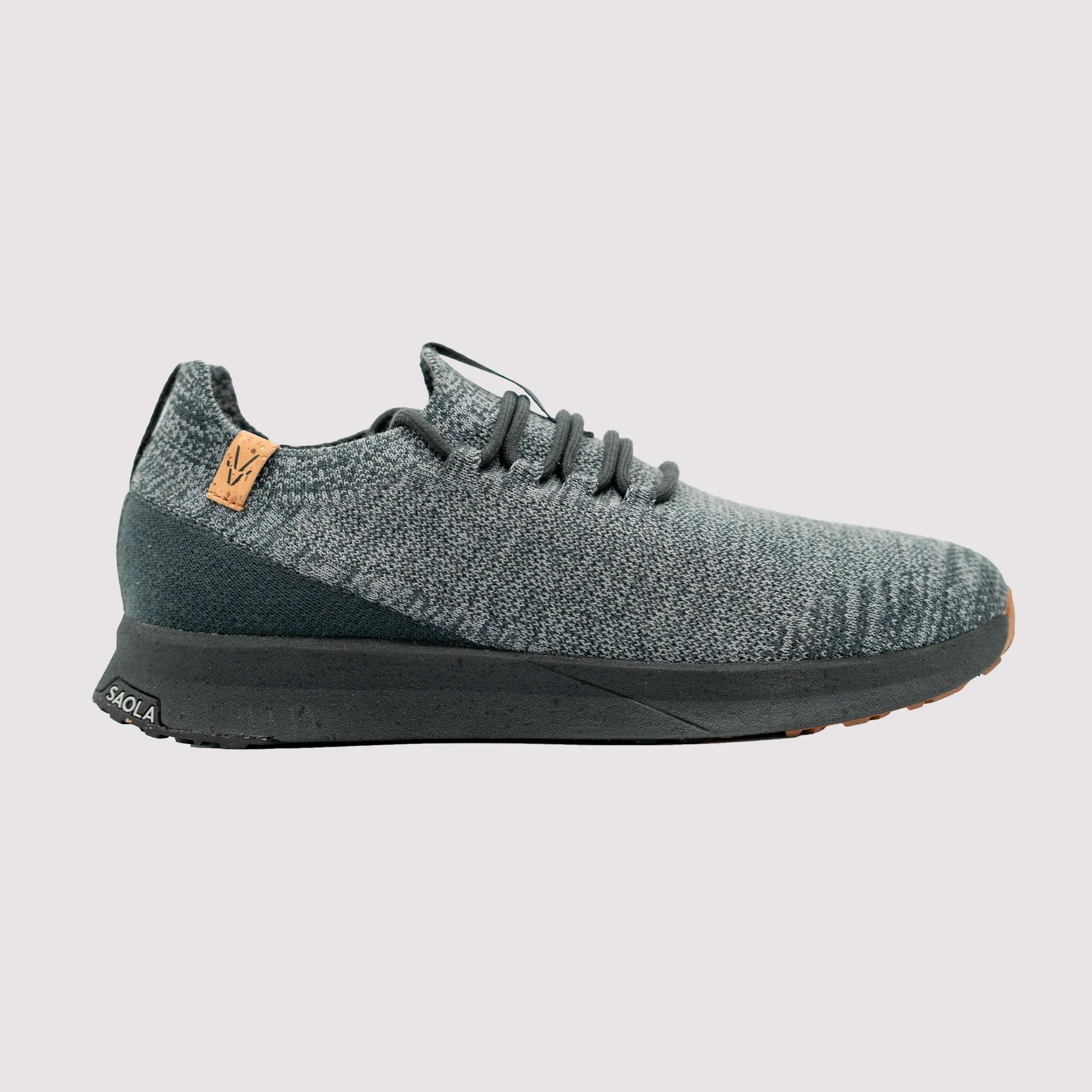 New men’s sustainable sneakers